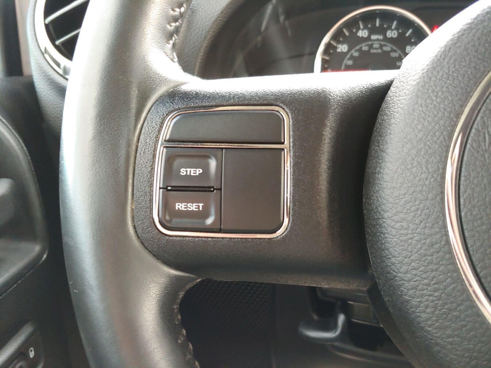 2013 Jeep Wrangler Sahara