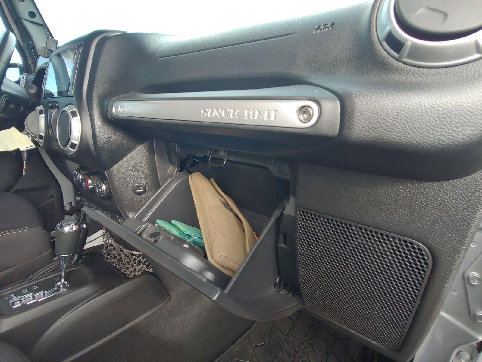 2013 Jeep Wrangler Sahara