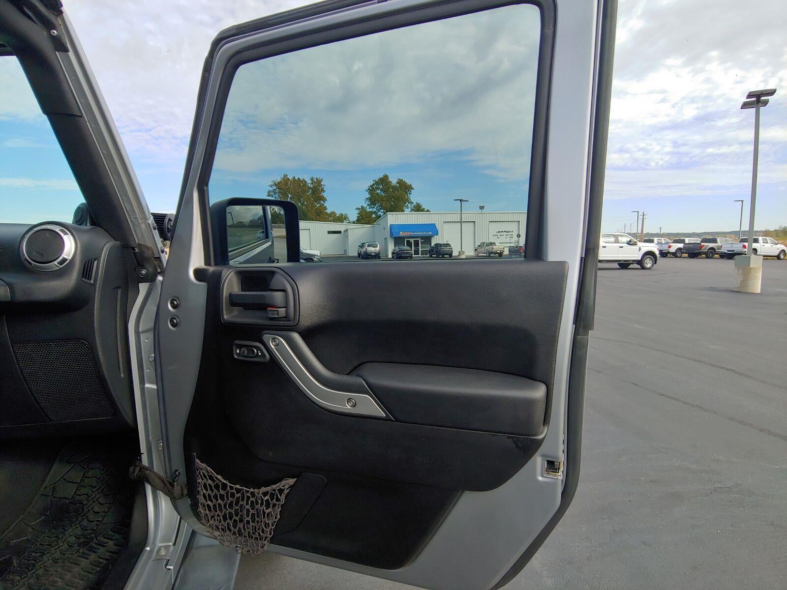 2013 Jeep Wrangler Sahara