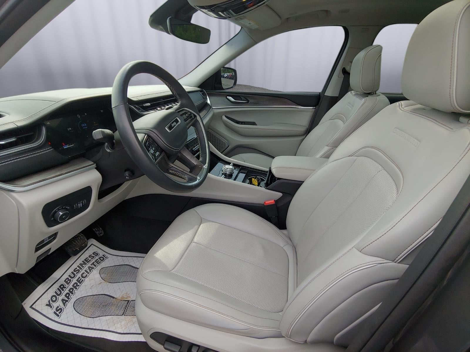2022 Jeep Grand Cherokee Overland