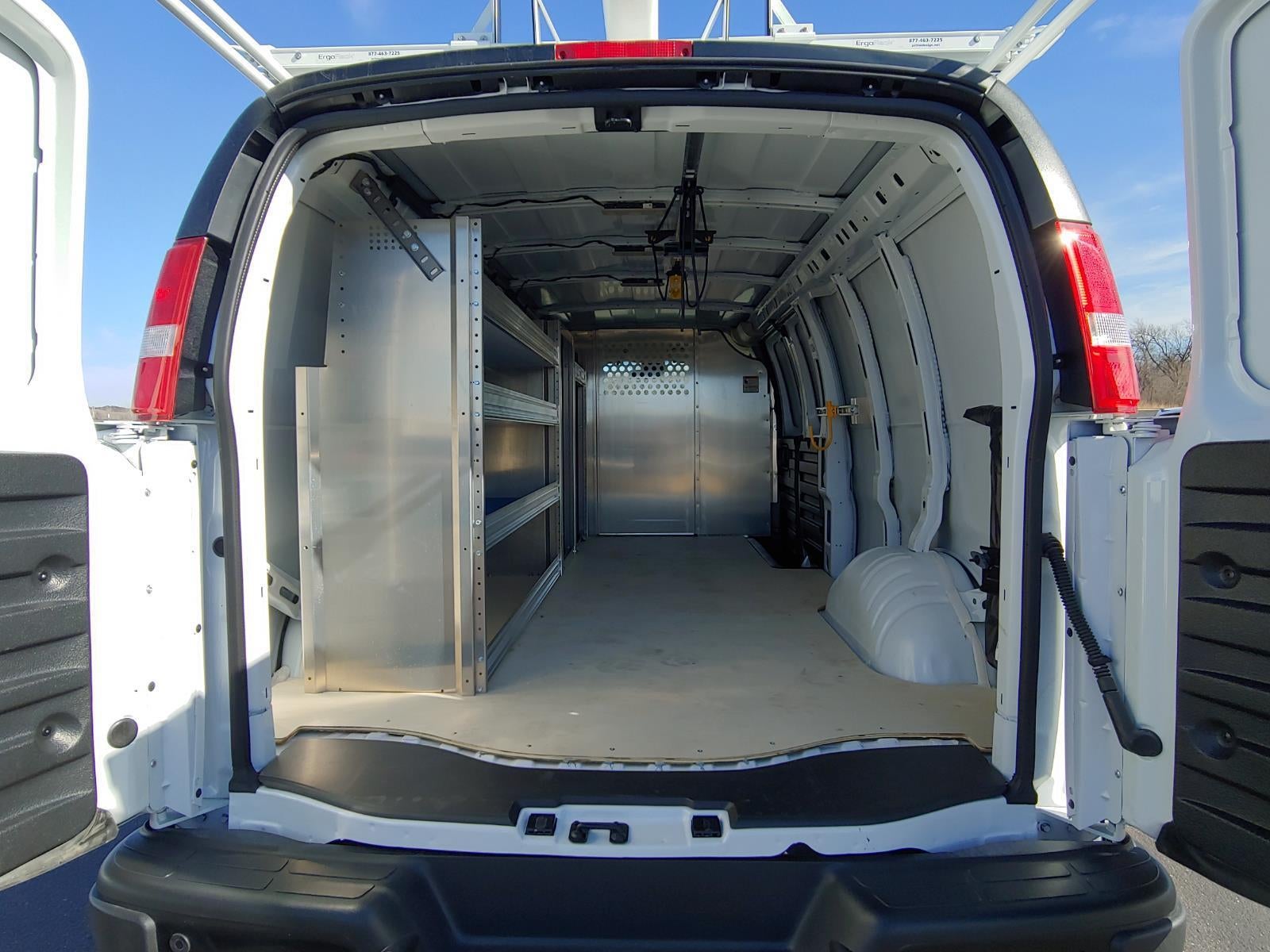 2025 Chevrolet Express Cargo 2500 WT