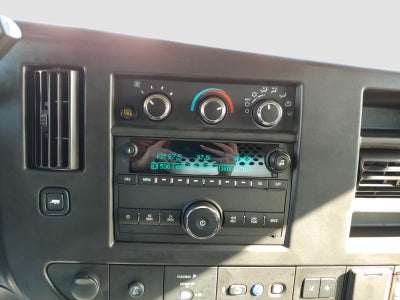 2025 Chevrolet Express Cargo 2500 WT