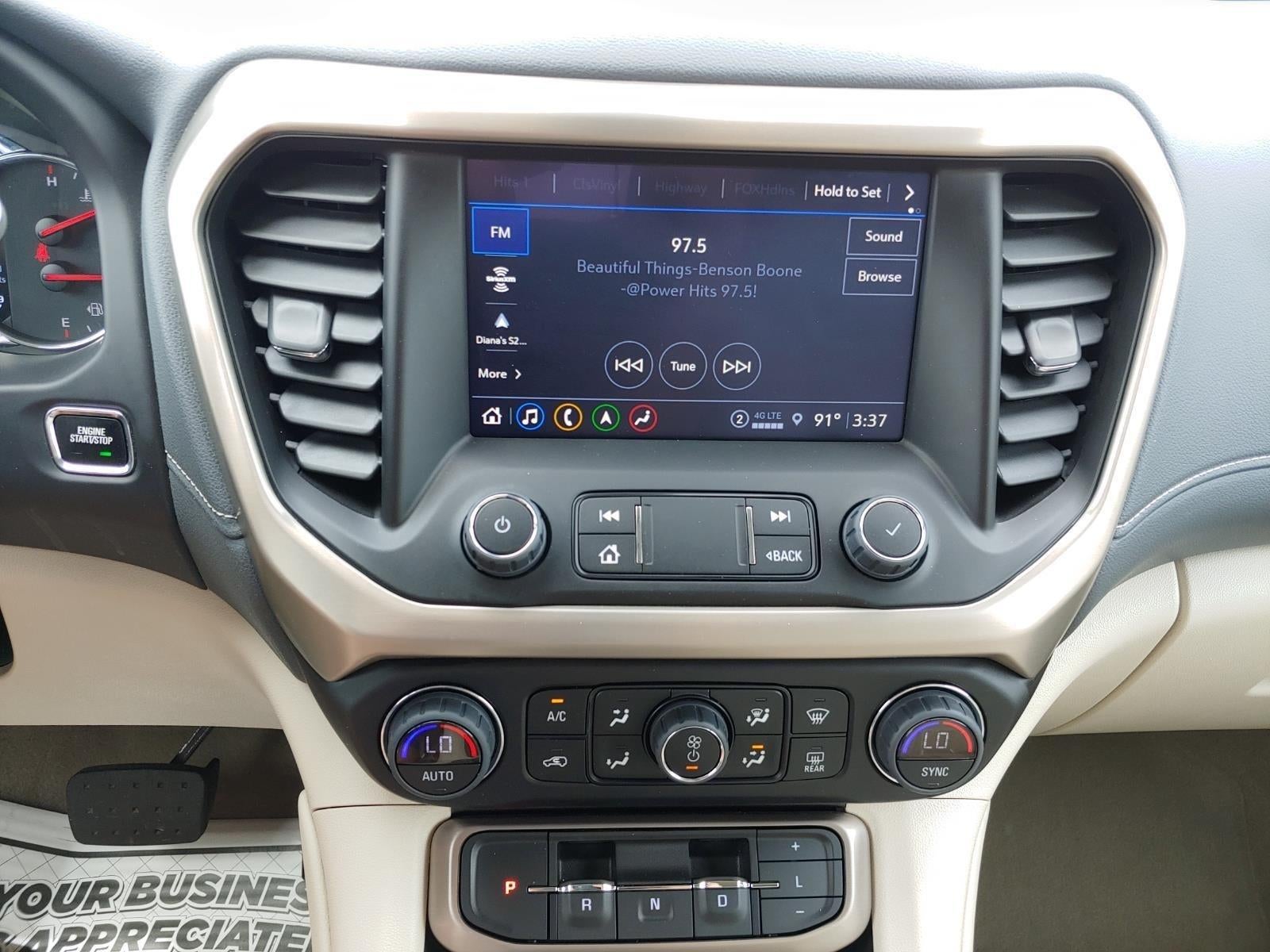 2023 GMC Acadia Denali