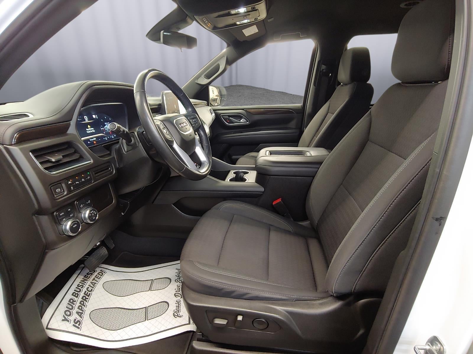 2022 GMC Yukon XL SLE