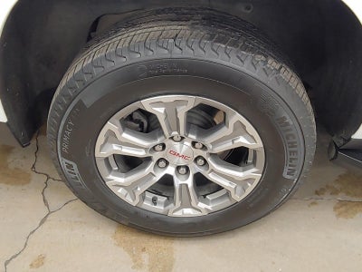 2022 GMC Yukon XL SLE