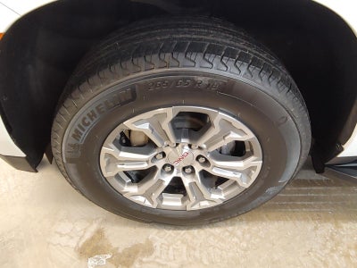 2022 GMC Yukon XL SLE