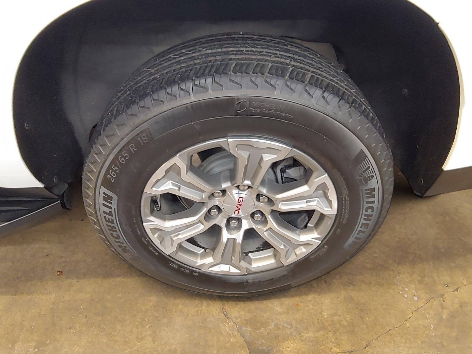 2022 GMC Yukon XL SLE