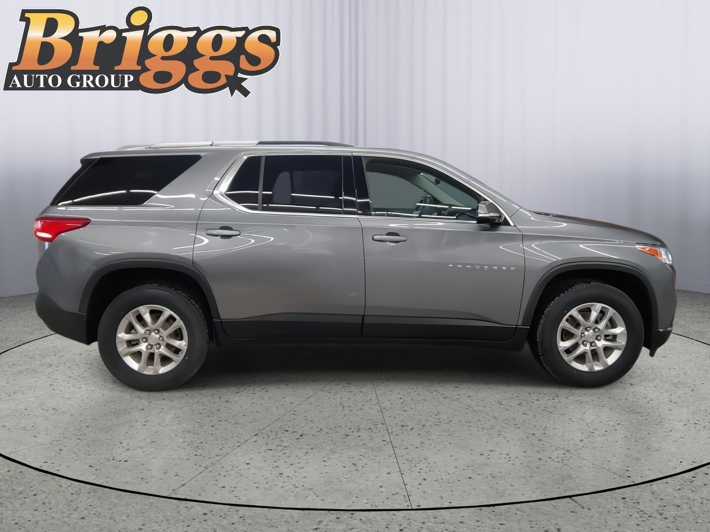 2018 Chevrolet Traverse LT Cloth