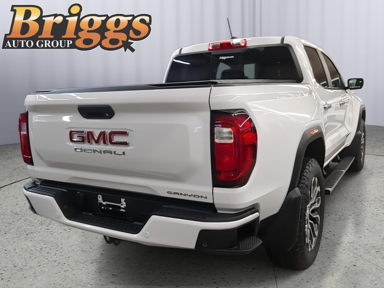 2024 GMC Canyon Denali