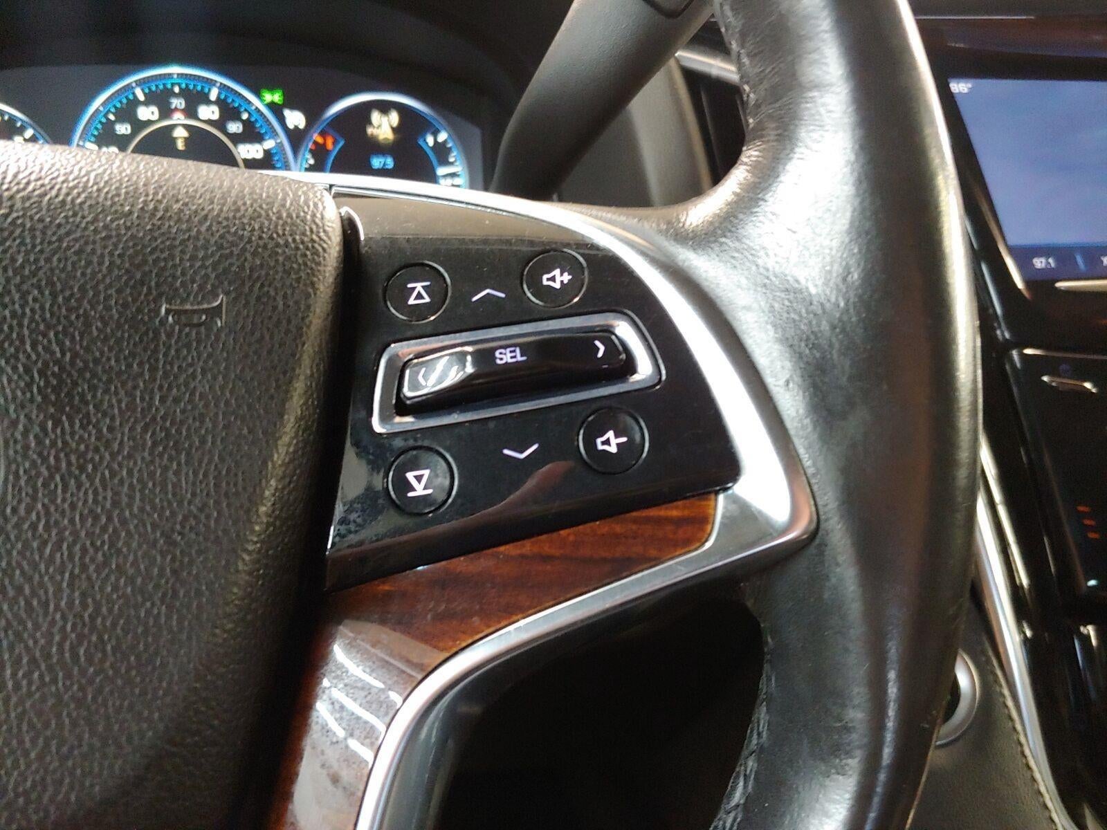 2015 Cadillac Escalade Luxury