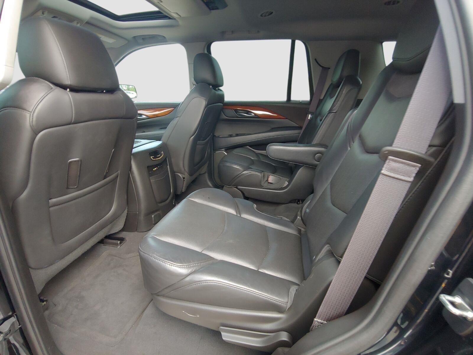 2015 Cadillac Escalade Luxury