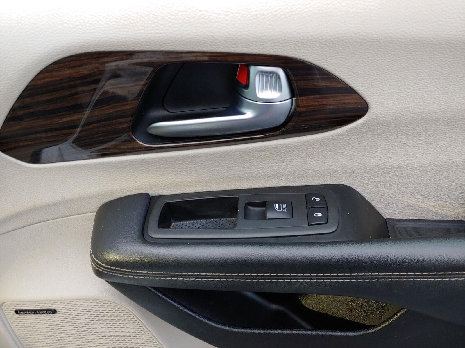 2021 Chrysler Pacifica Limited