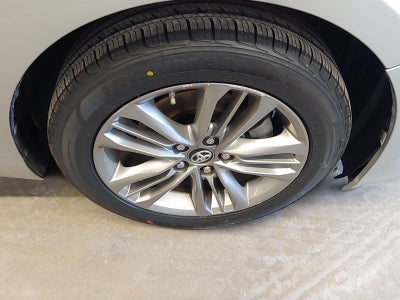 2016 Toyota Camry XLE