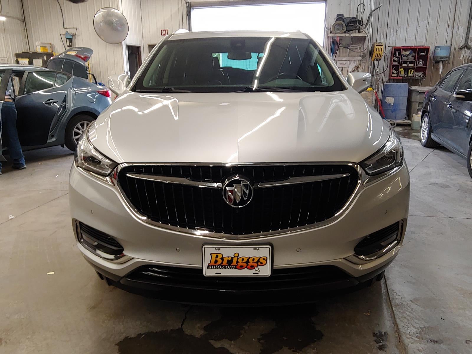 Used 2018 Buick Enclave Premium with VIN 5GAEVBKW9JJ227494 for sale in Kansas City