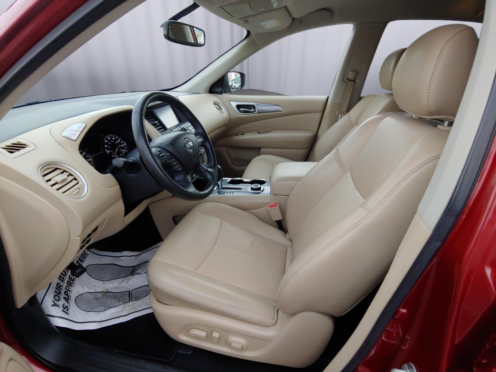 2020 Nissan Pathfinder SL