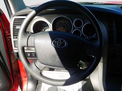 2012 Toyota Tundra 4WD Truck GRADE