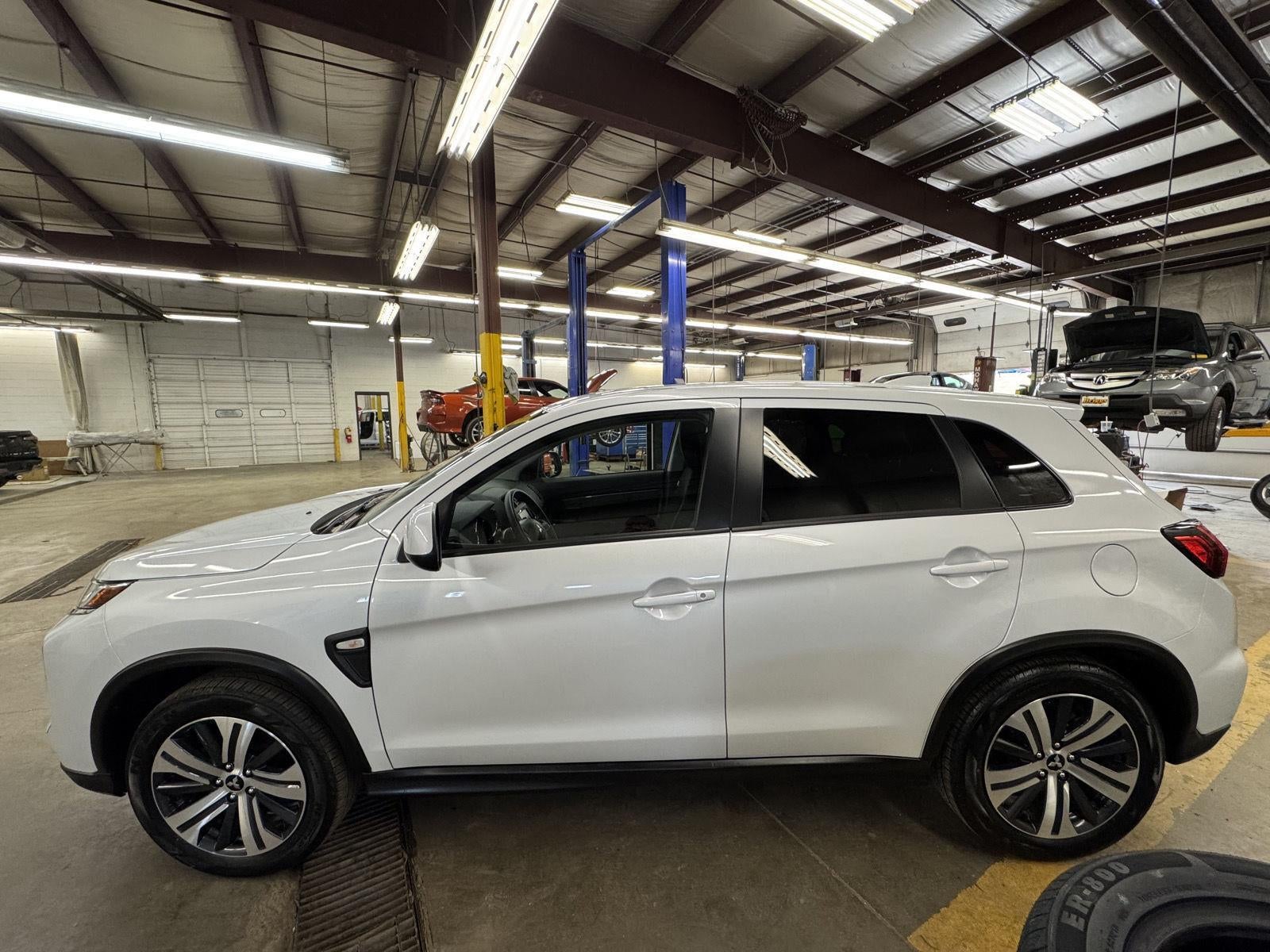 2024 Mitsubishi Outlander Sport S