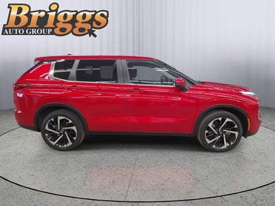 2024 Mitsubishi Outlander SE