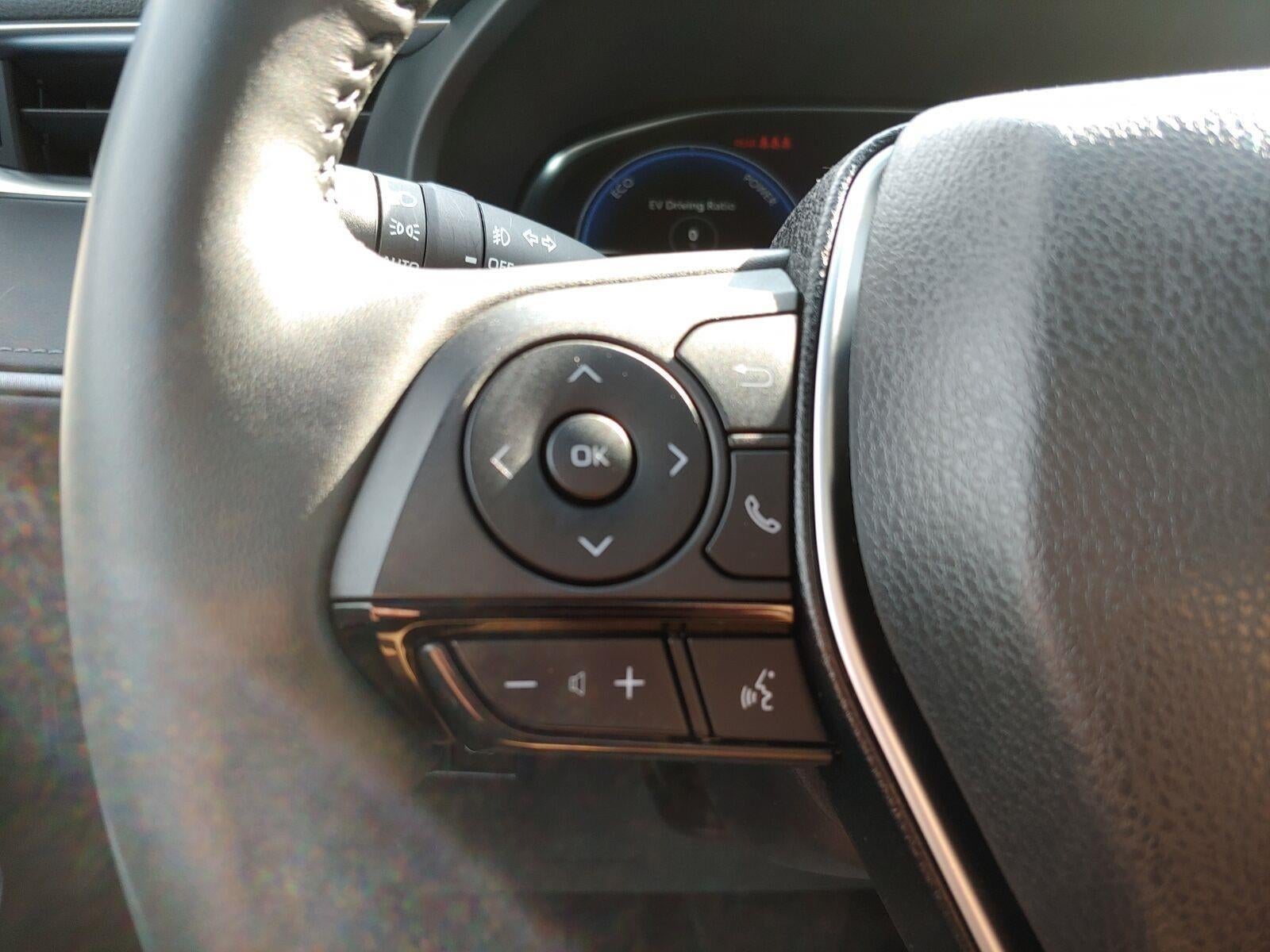 2024 Toyota Venza LE