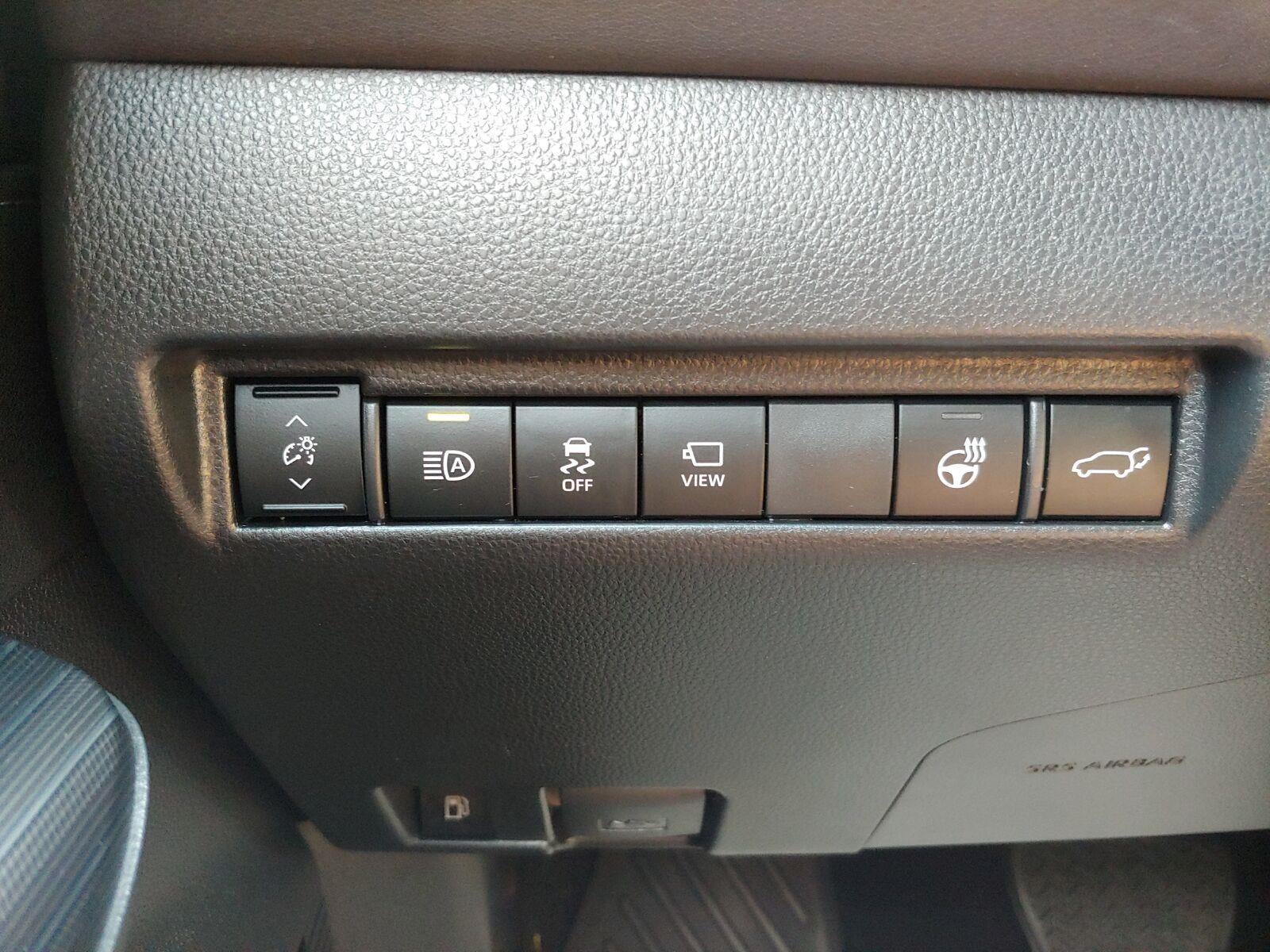 2024 Toyota Venza LE