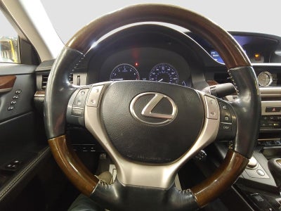2013 Lexus ES 350 4dr Sdn