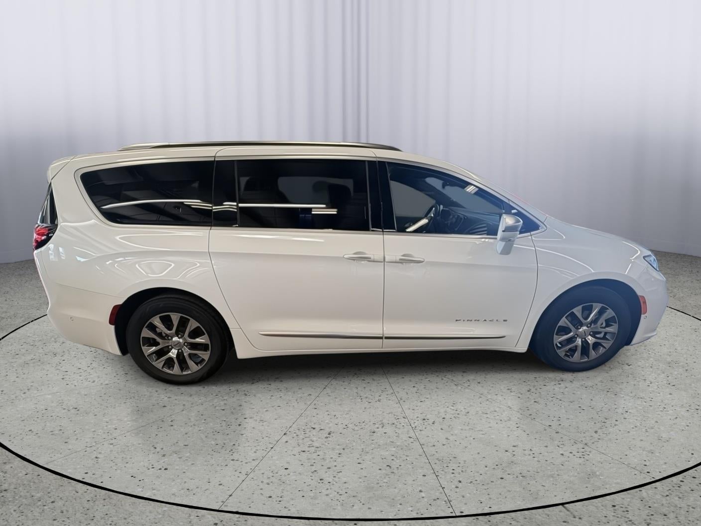 2024 Chrysler Pacifica Pinnacle
