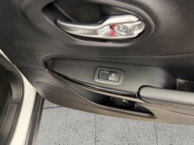 2023 Jeep Cherokee Altitude Lux 4x4