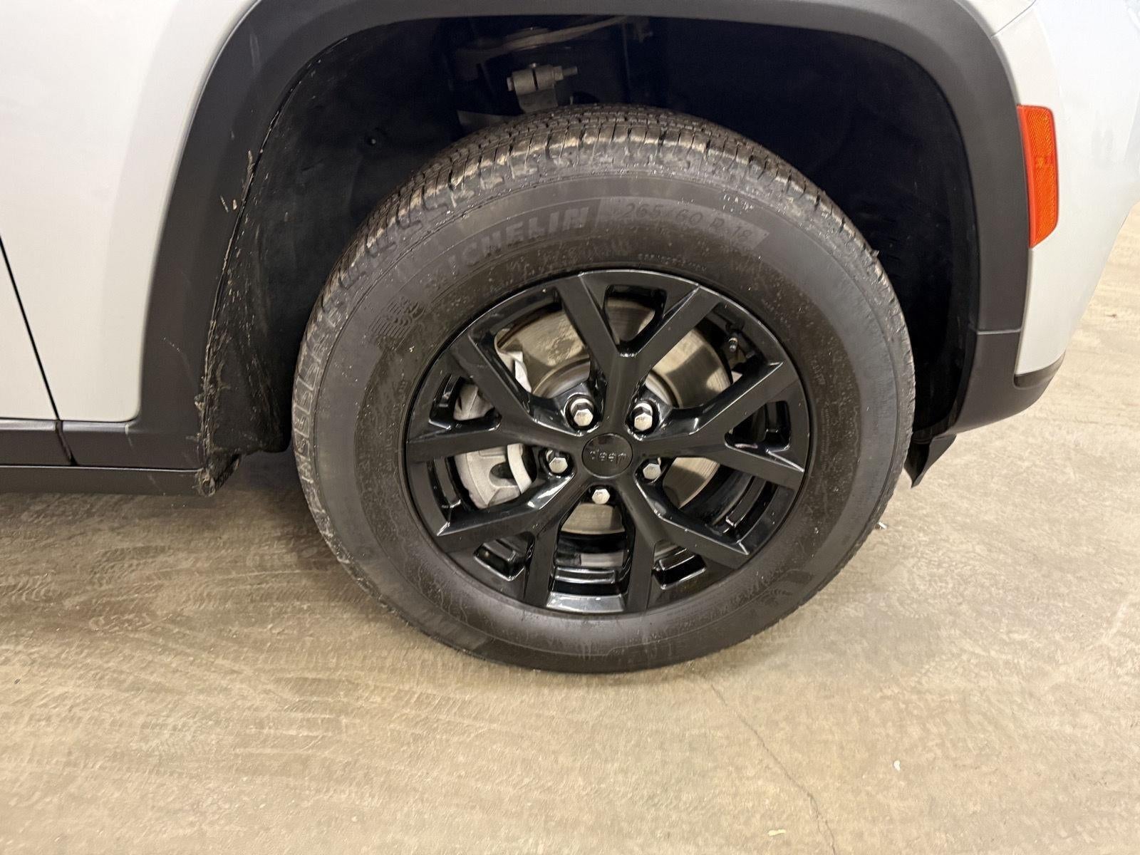 2024 Jeep Grand Cherokee L Altitude 4x4