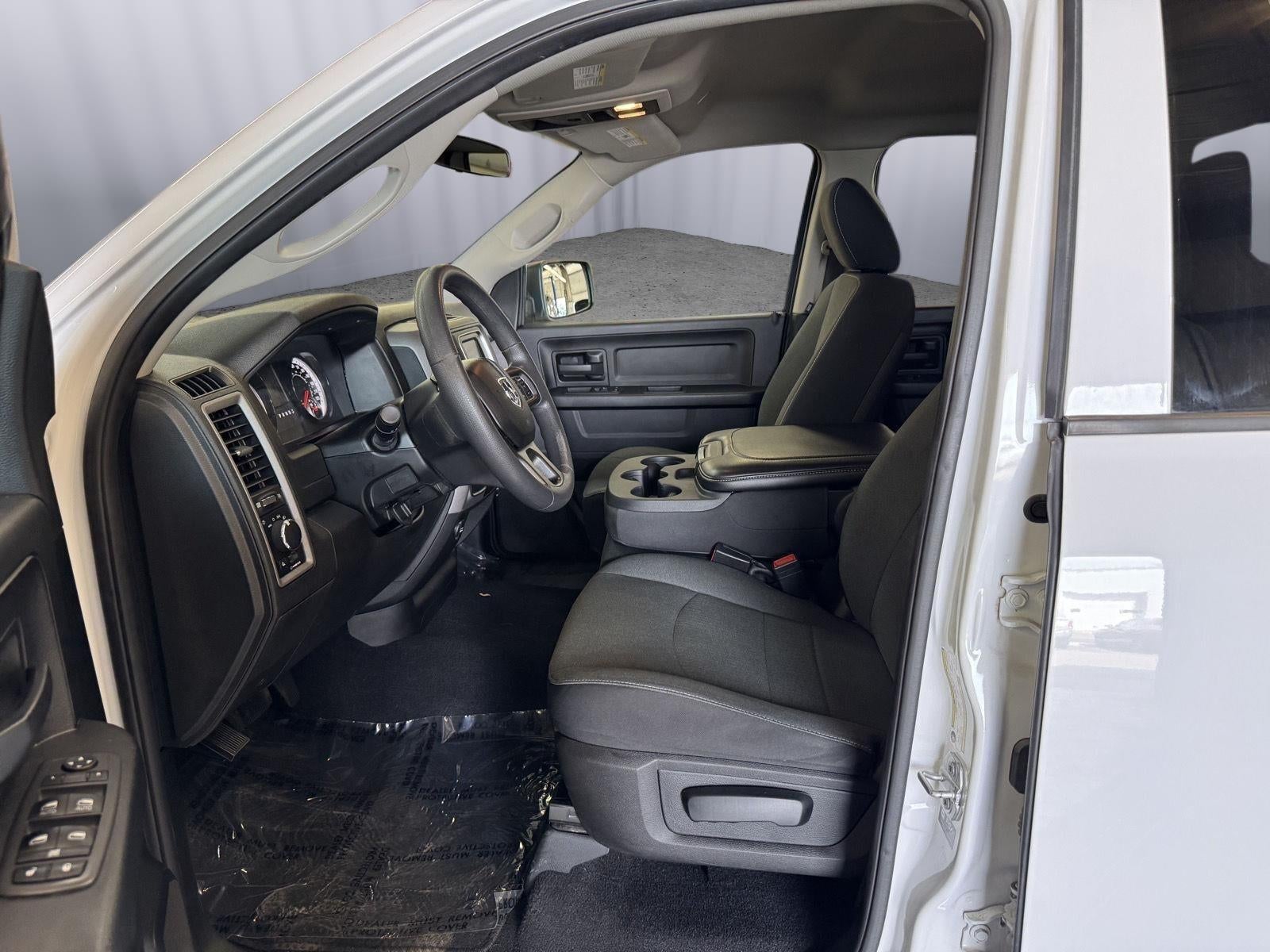 2021 RAM 1500 Classic Tradesman Quad Cab 4x2 6'4' Box