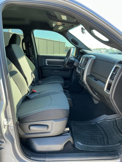 2024 RAM 1500 Classic Warlock Crew Cab 4x4 5'7' Box