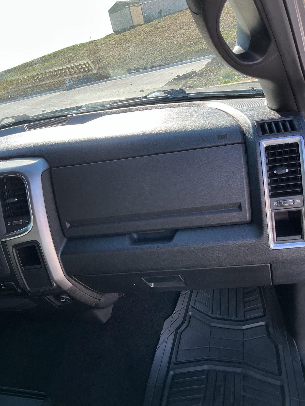 2024 RAM 1500 Classic Warlock Crew Cab 4x4 5'7' Box