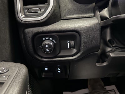 2022 RAM 1500 Big Horn Quad Cab 4x4 6'4' Box