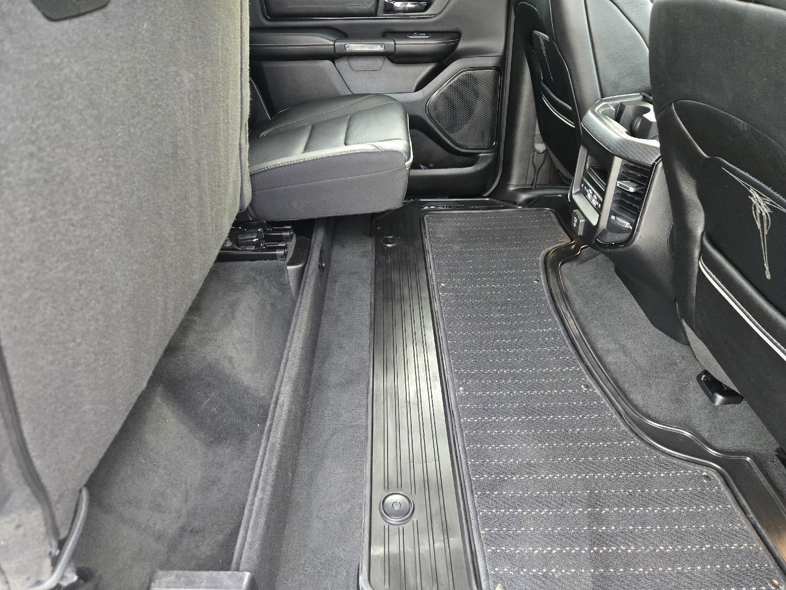 2023 RAM 1500 Limited Crew Cab 4x4 5'7' Box