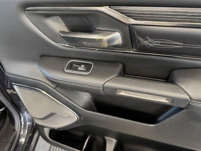 2020 RAM 1500 Limited Crew Cab 4x4 5'7' Box