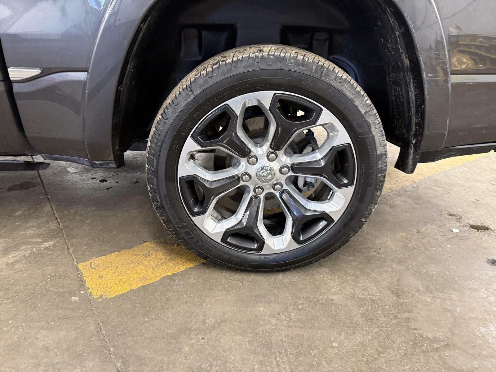 2024 RAM 1500 Limited Crew Cab 4x4 5'7' Box