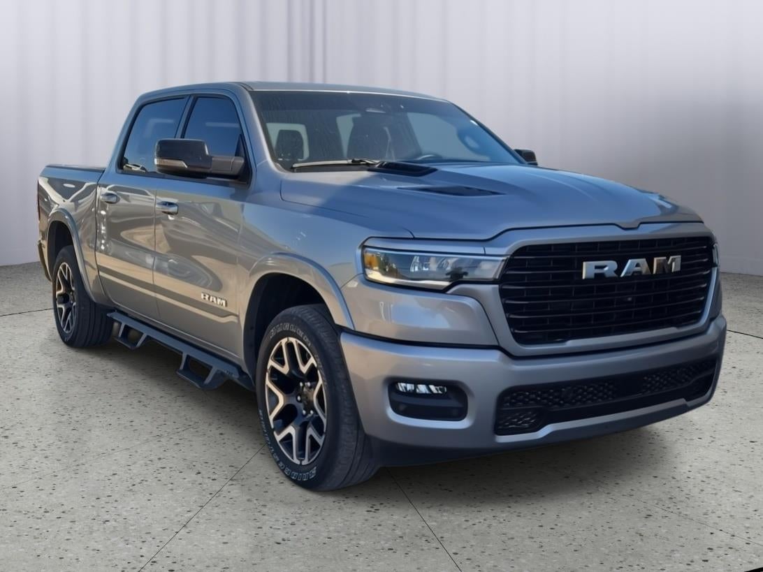 2025 RAM 1500 Laramie Crew Cab 4x4 5'7' Box
