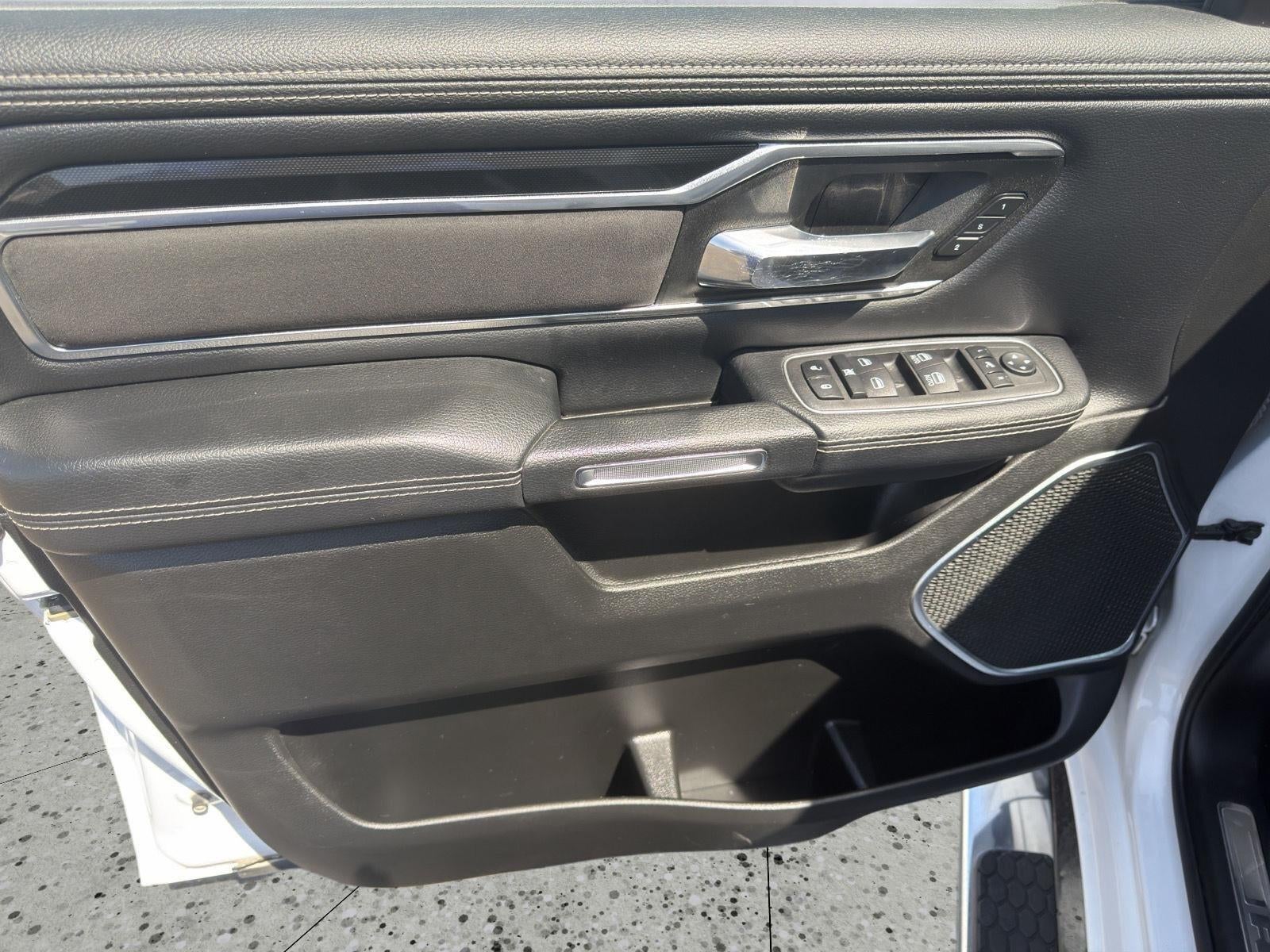 2022 RAM Ram 1500 Laramie Crew Cab 4x4 5'7' Box