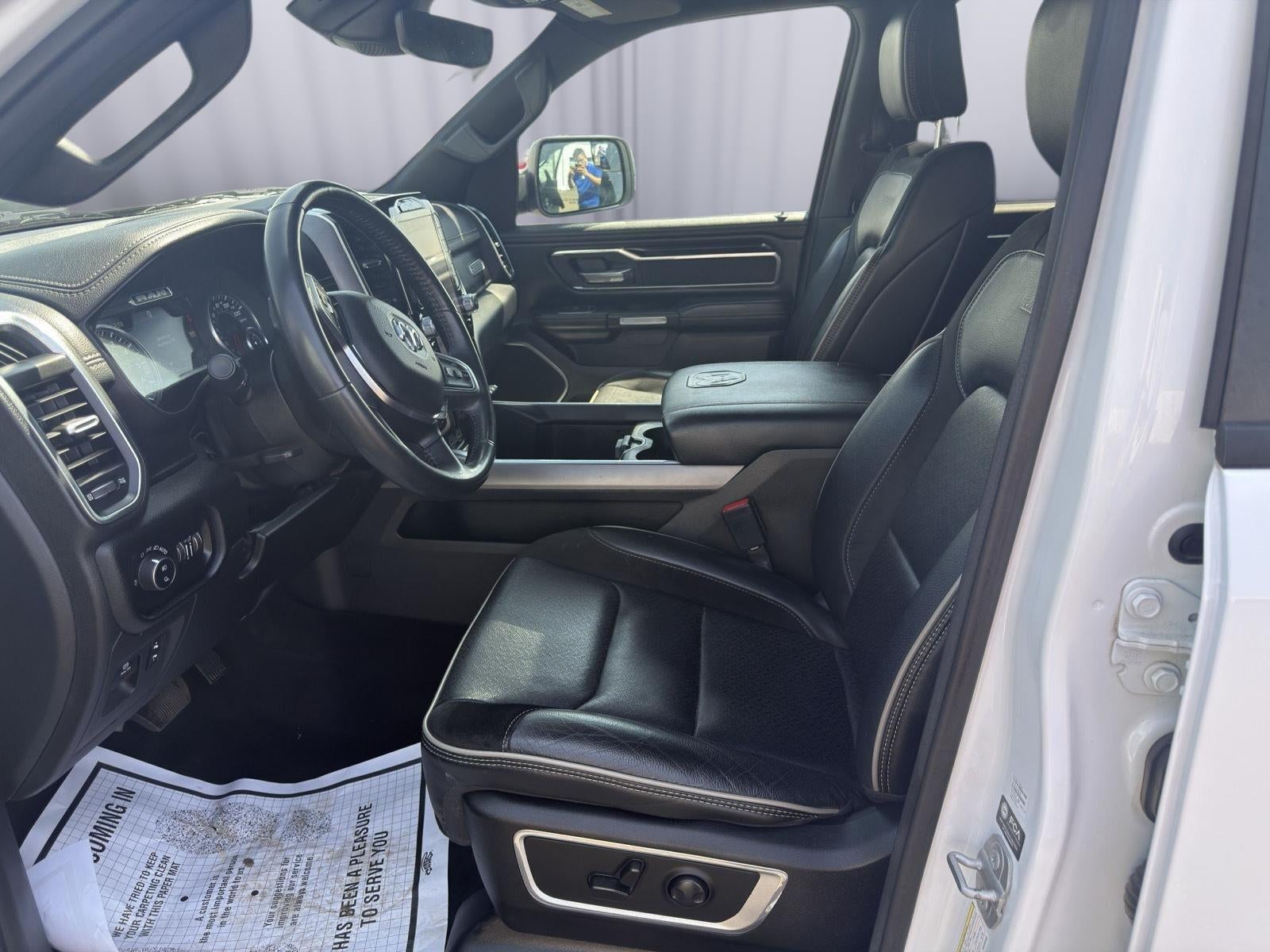 2022 RAM Ram 1500 Laramie Crew Cab 4x4 5'7' Box