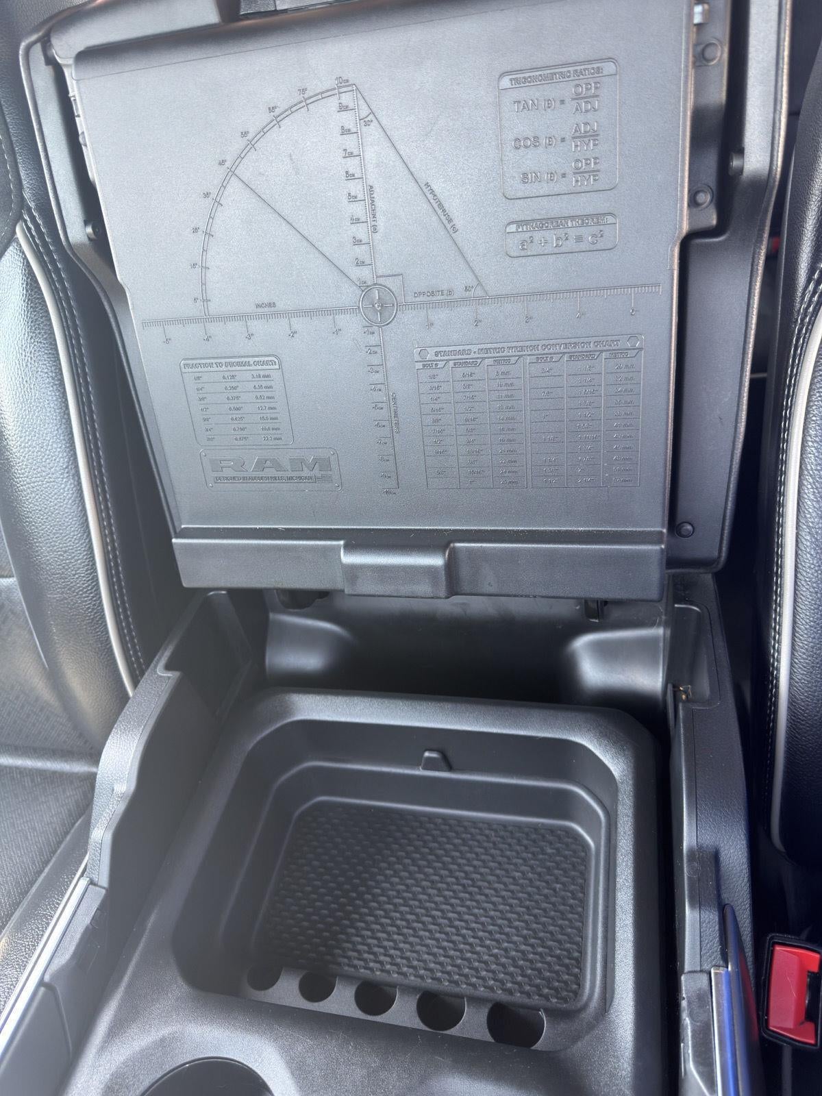 2022 RAM Ram 1500 Laramie Crew Cab 4x4 5'7' Box