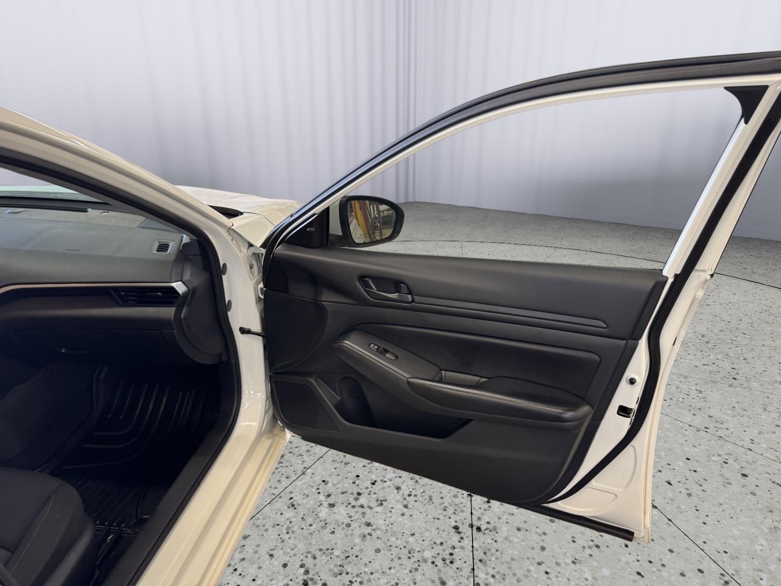 2023 Nissan Altima S FWD