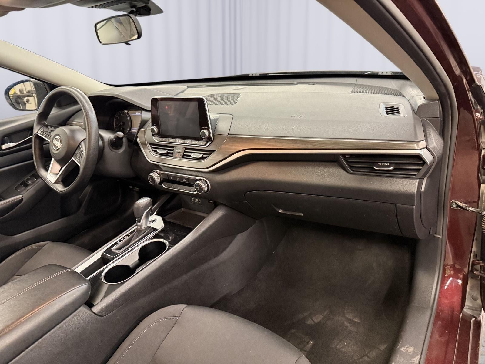 2024 Nissan Altima SV FWD