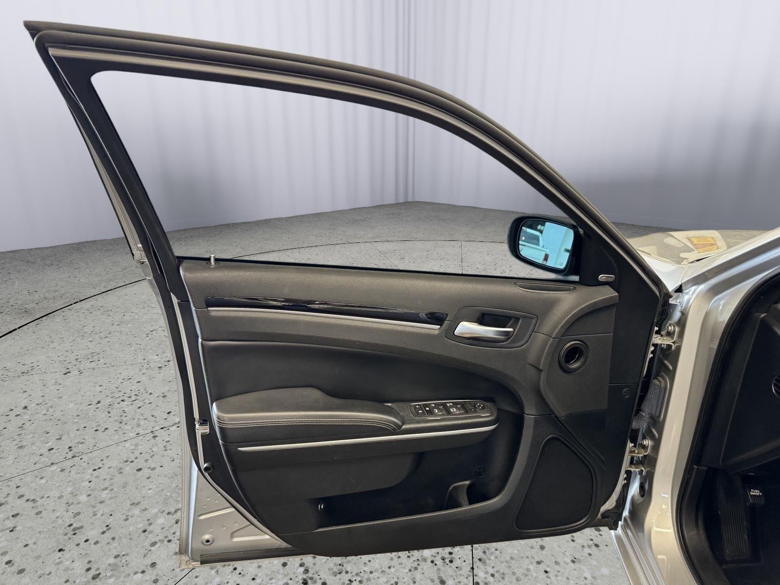 2023 Chrysler 300 300S