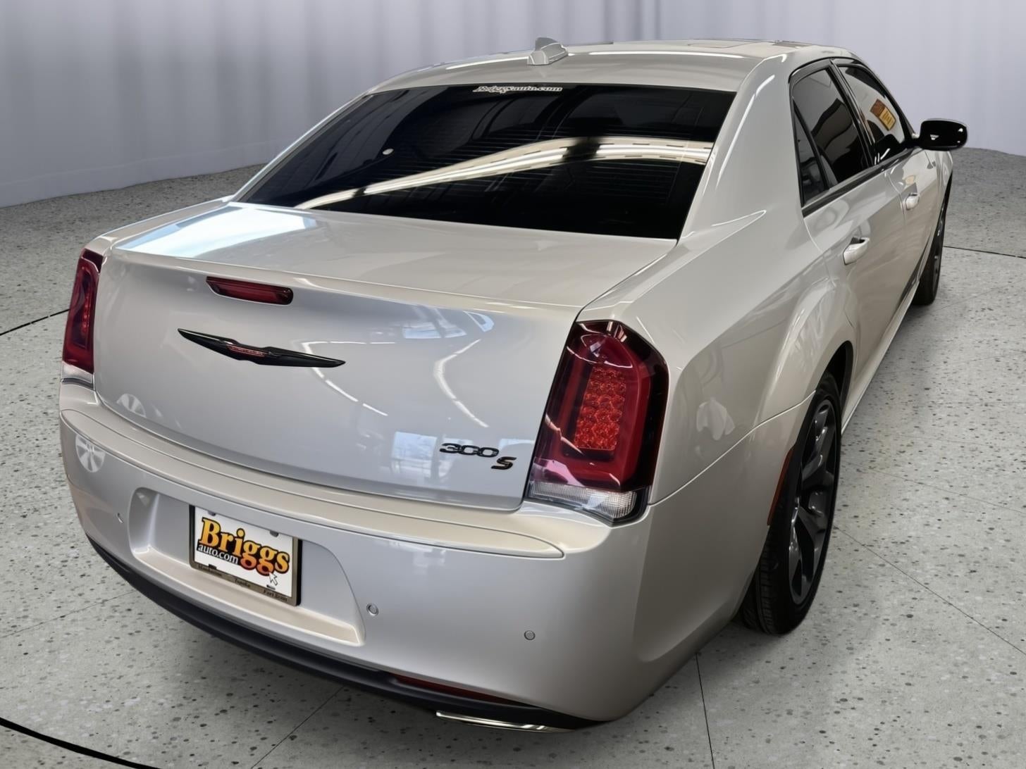 2023 Chrysler 300 300S