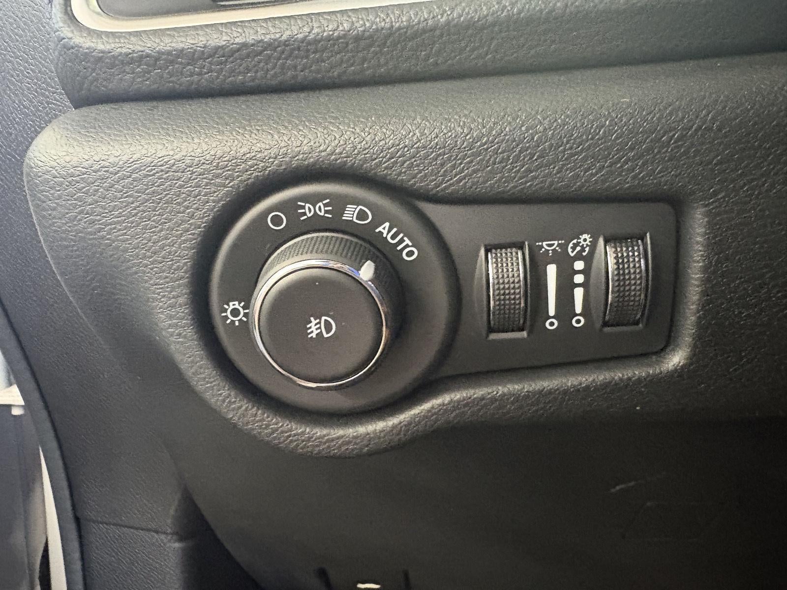 2024 Chrysler Pacifica Hybrid Pinnacle