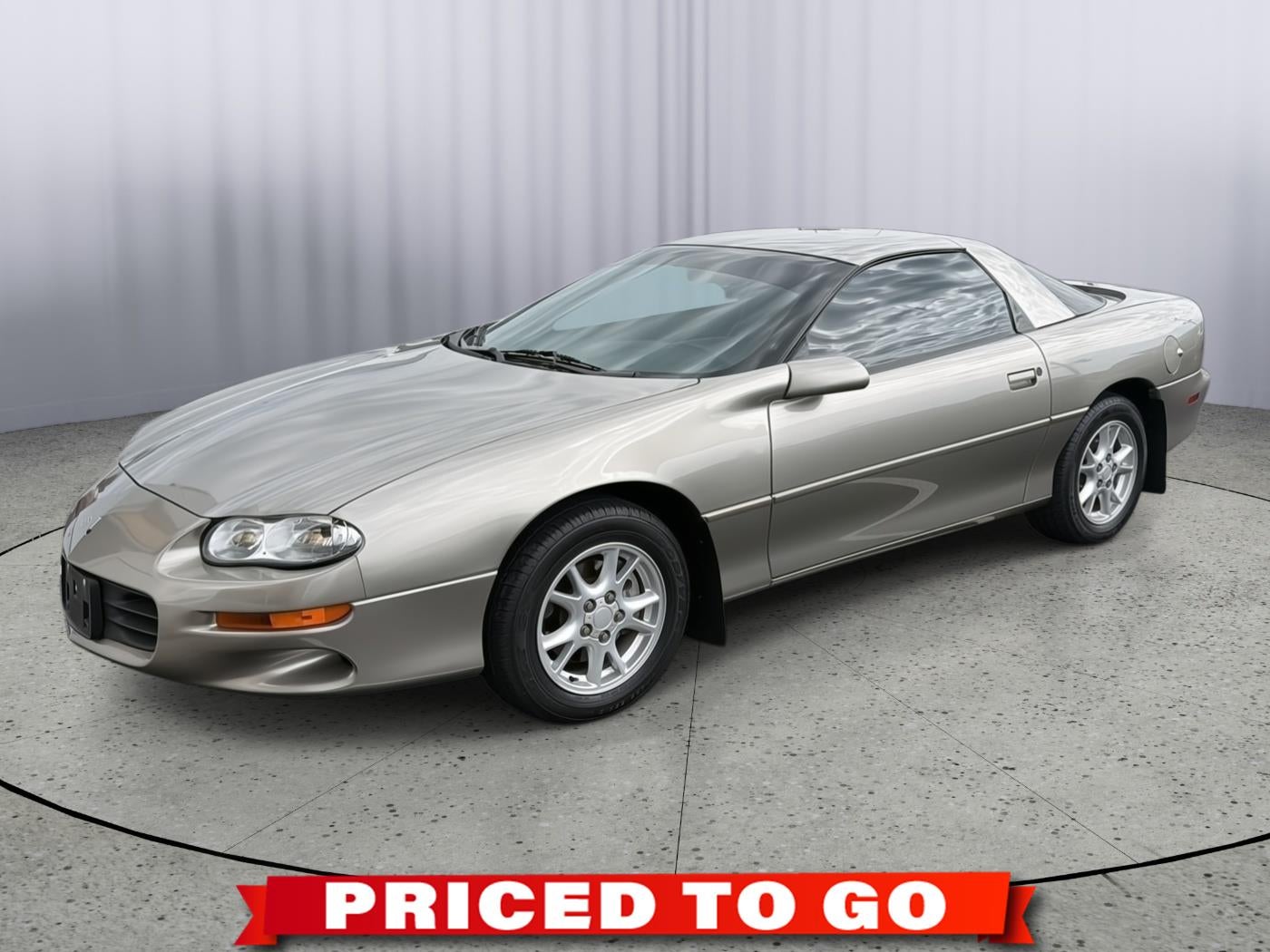 2001 Chevrolet Camaro Base