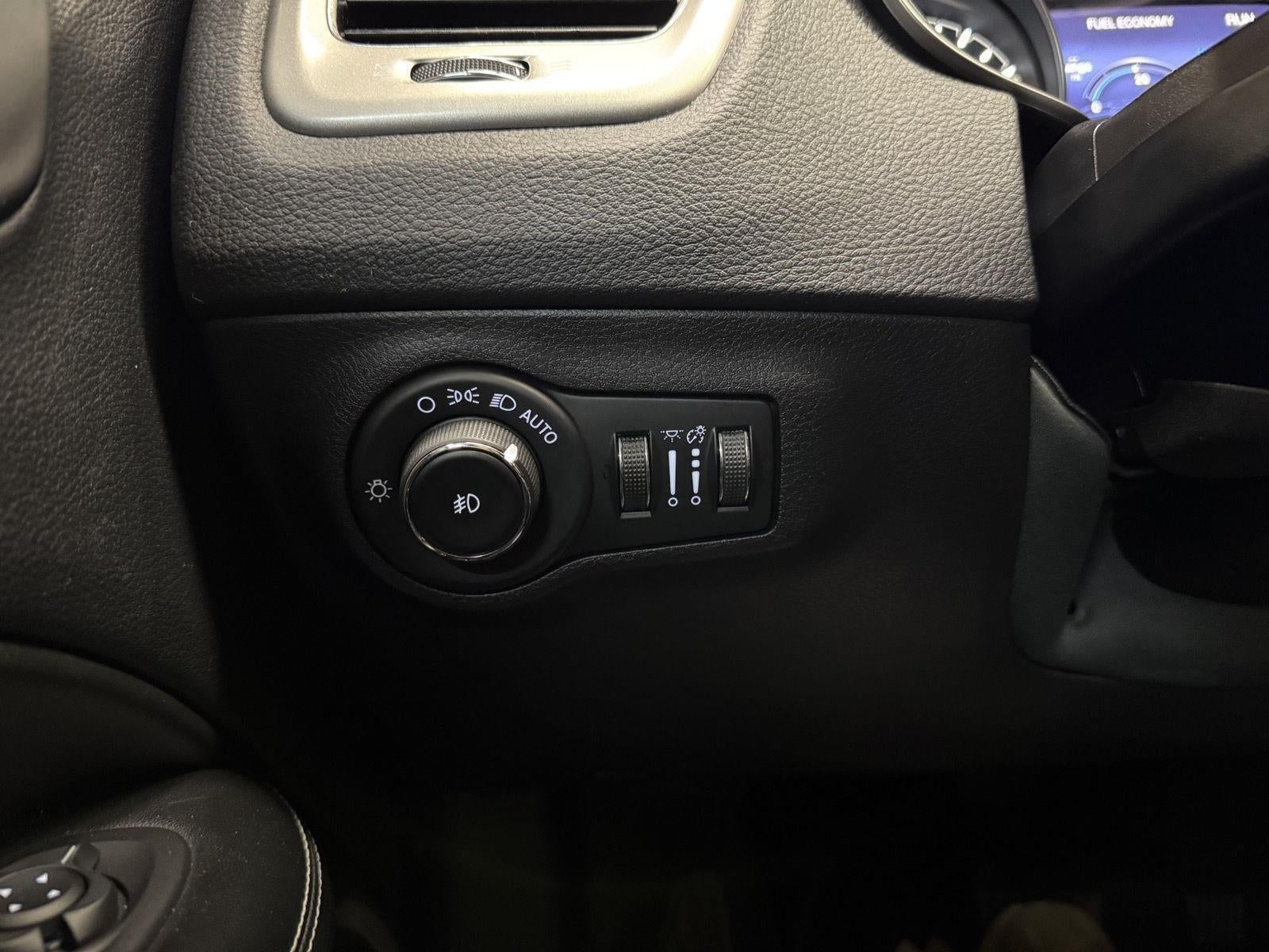 2021 Jeep Compass 80th Anniversary FWD