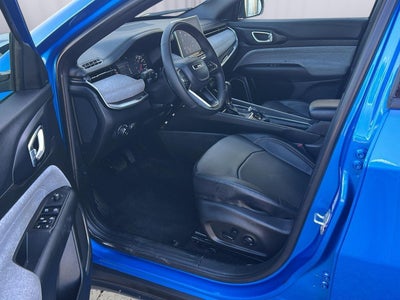 2023 Jeep Compass Latitude Lux FWD