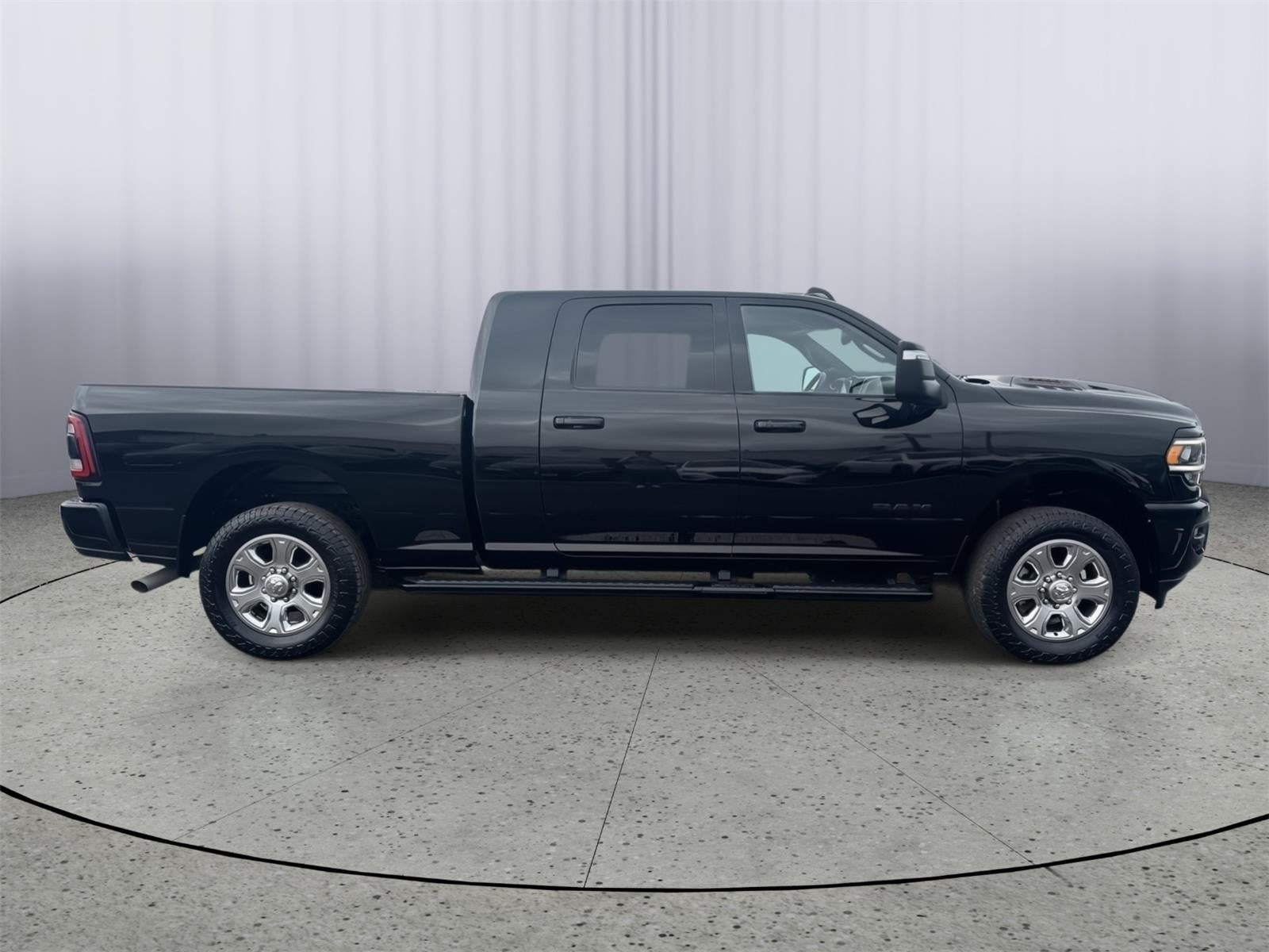 2023 RAM Ram 3500 Laramie Mega Cab 4x4 6'4' Box