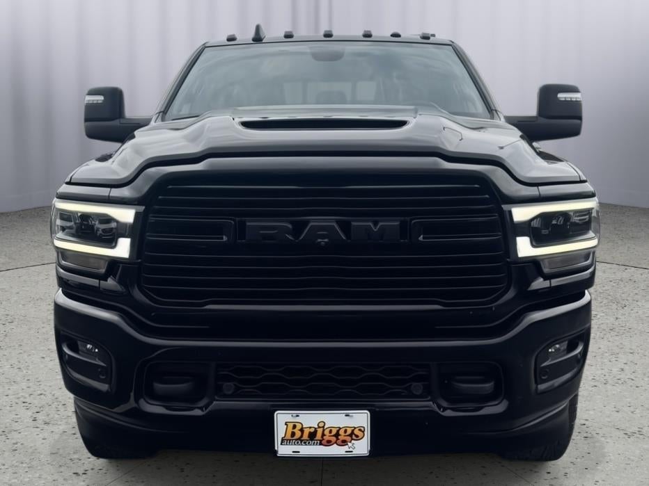 2023 RAM Ram 3500 Laramie Mega Cab 4x4 6'4' Box