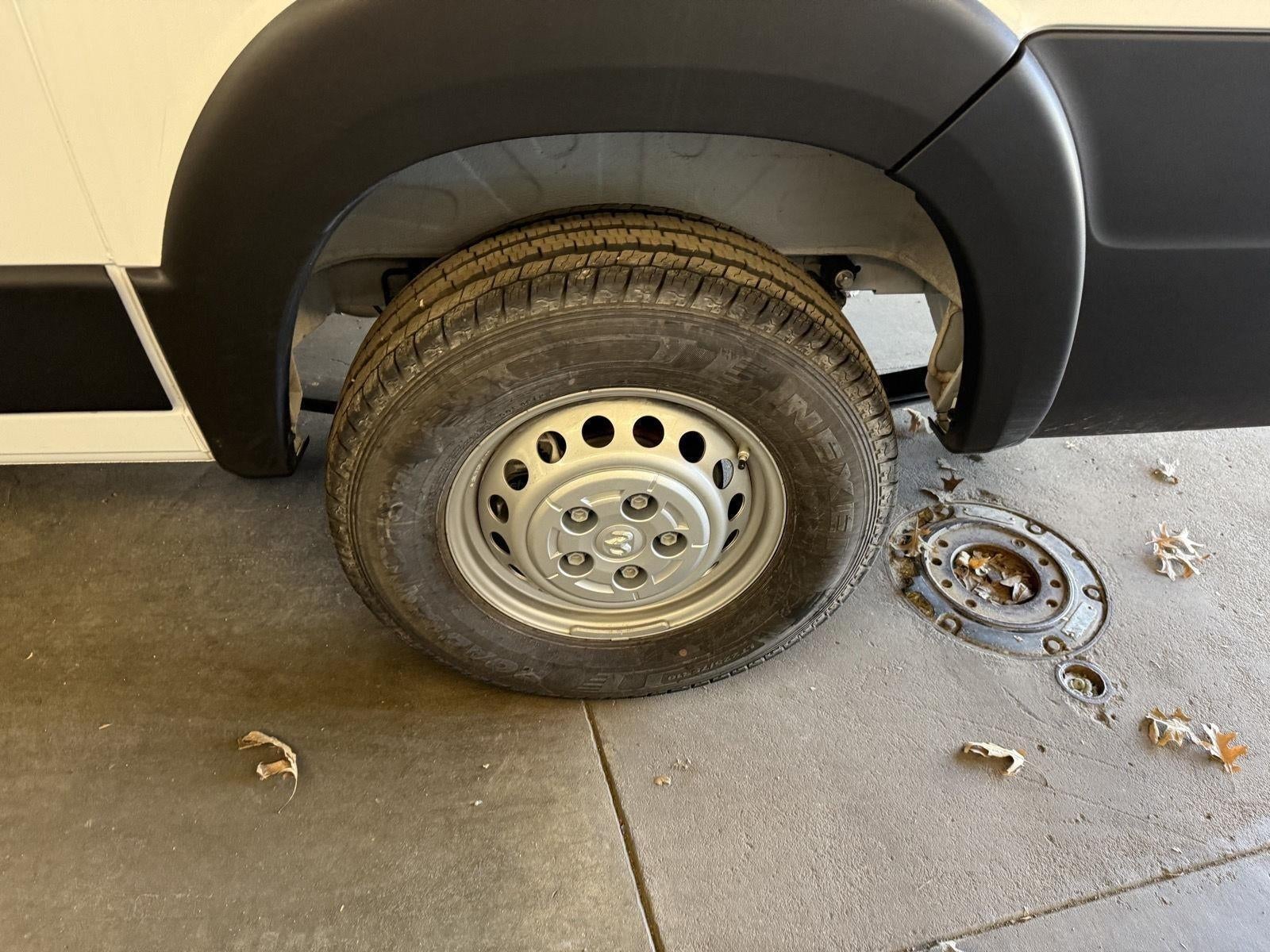 2025 RAM ProMaster 1500 Cargo Van Tradesman Low Roof 118' WB w/Pass Seat